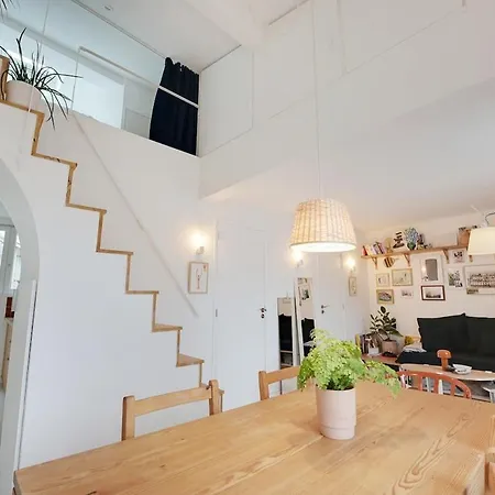 Charming With View - Montmartre District * Párizs