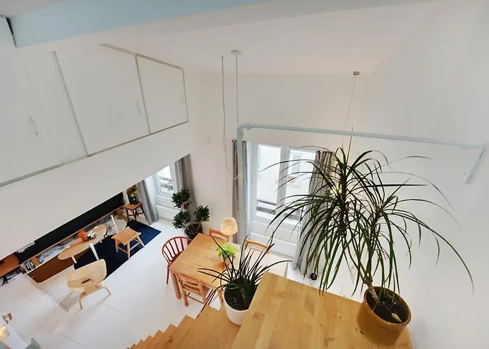 Apartment Charming With View - Montmartre District