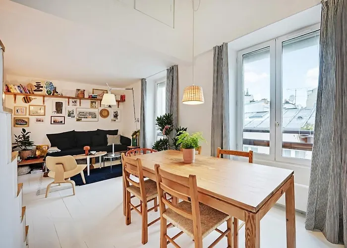 Apartament Charming With View - Montmartre District